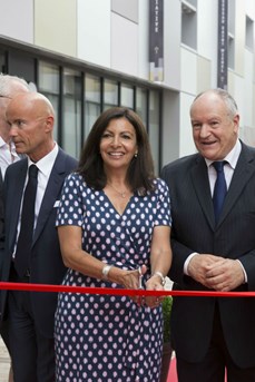 La Maire de Paris, Anne Hidalgo, inaugure le Village Saint-Michel le lundi 26 juin 2017