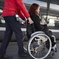 SNCF : le numéro du service dédié aux voyageurs handicapés n’est plus surtaxé