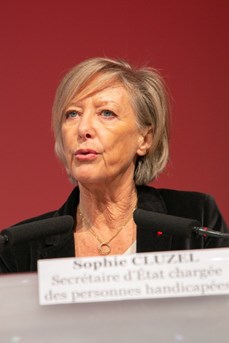 Sophie Cluzel, secrétaire d'État chargée des personnes handicapées, s'exprime lors un Salon